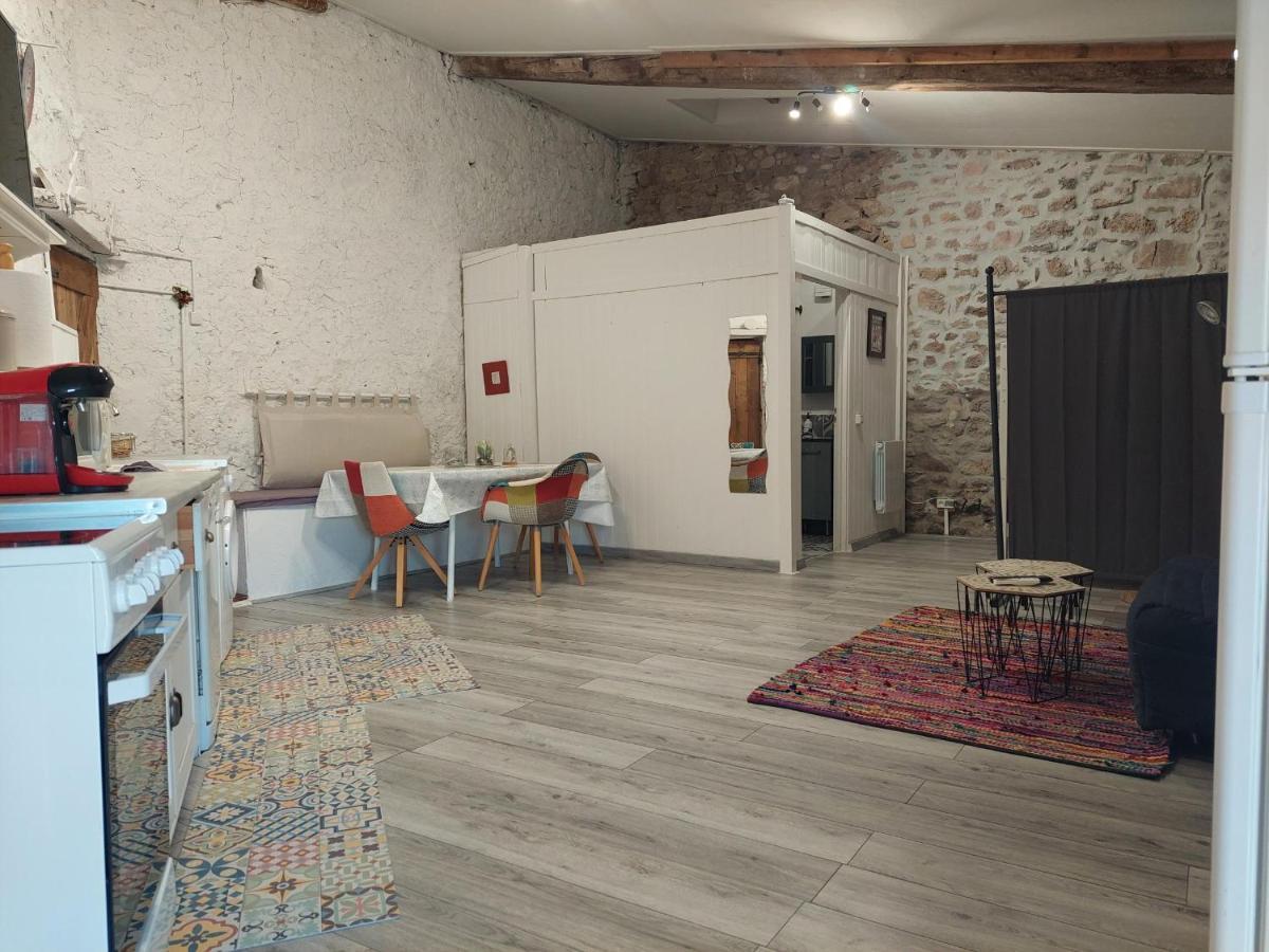 Gite Studio Les Maisons De Gaia Tuchan Exterior foto